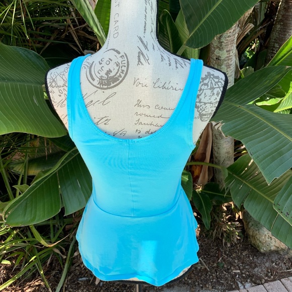 Express Top - Picture 3 of 5